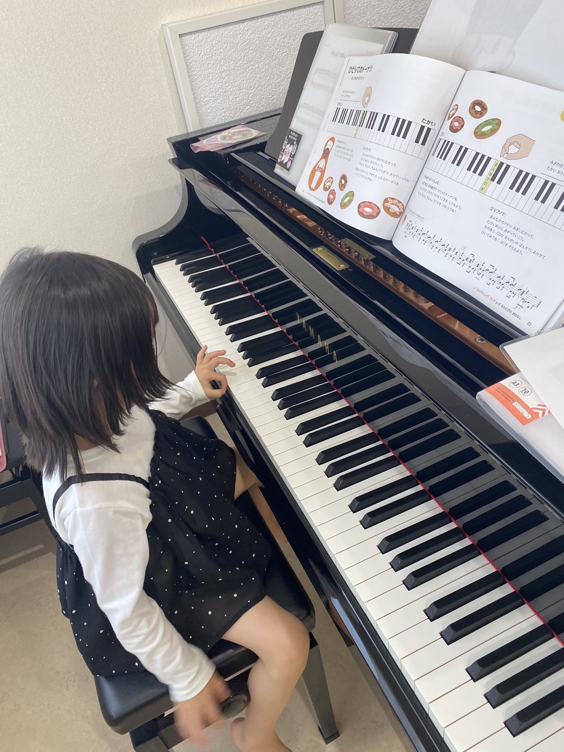 鍵盤を触る機会が増えました！ | 住吉区・阿倍野区帝塚山のドレミきらきらピアノ・ドラム・リトミック教室| 阿倍野区帝塚山のピアノ・ドラム ...