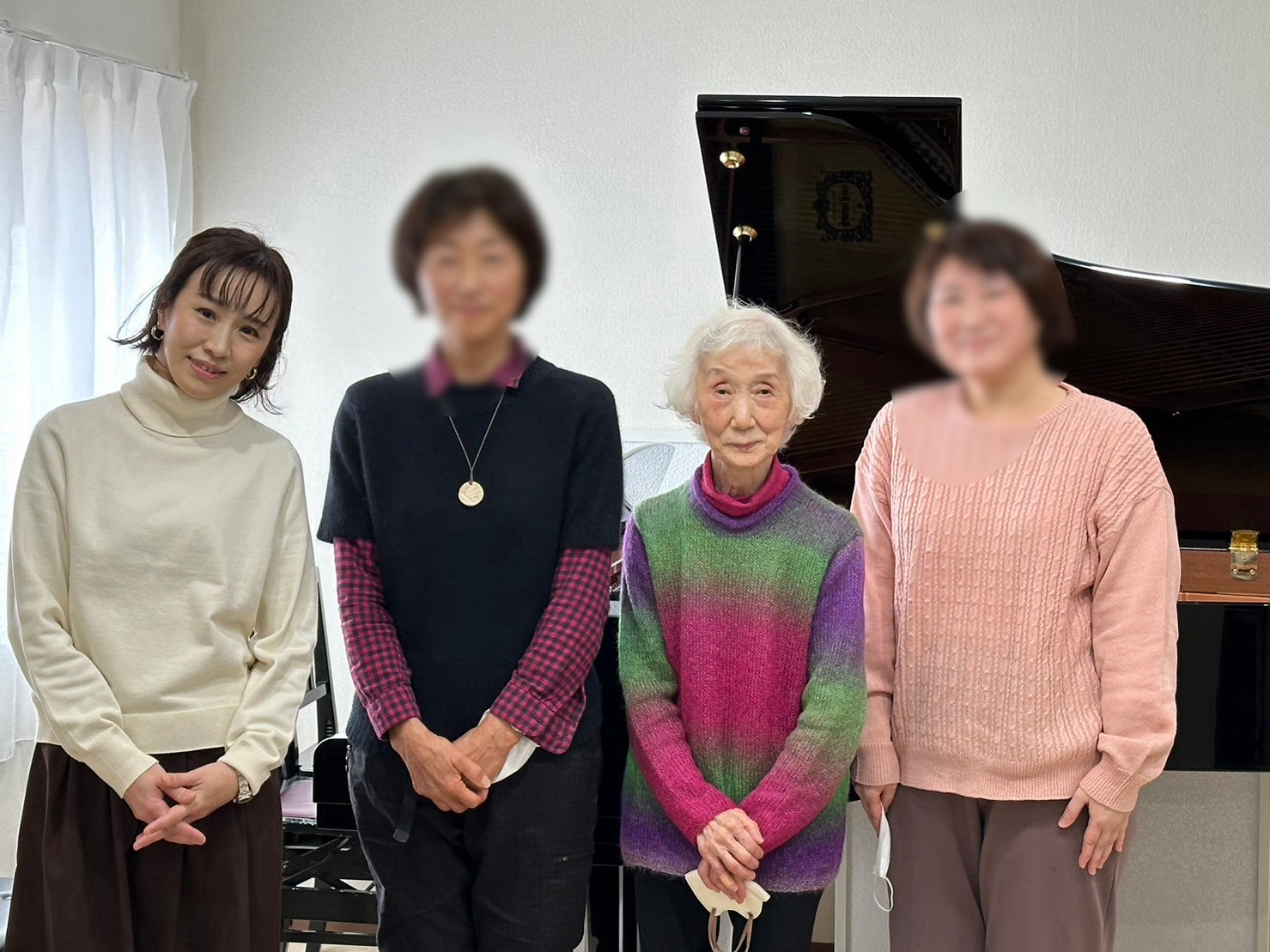 大人ピアノ弾き初め会を行いました！ | 住吉区・阿倍野区帝塚山のドレミきらきらピアノ・ドラム・リトミック教室| 阿倍野区帝塚山のピアノ・ドラム ...